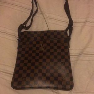 Louis Vuitton Side bag